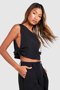 Boohoo Getailleerde Crop Top Met Zijstrikjes, Black