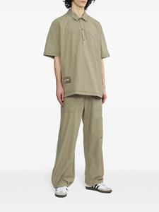 izzue T-shirt met logopatch - Groen