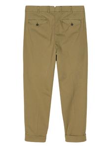PT Torino ReWorked dart-detailing chino trousers - Groen