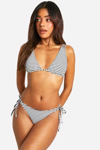 Boohoo Gestreept Geribbeld Bikini Broekje Met Zijstrikjes, White