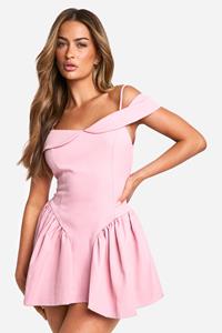 Boohoo Getailleerde Strapless Mini Jurk Met Volle Rok, Baby Pink