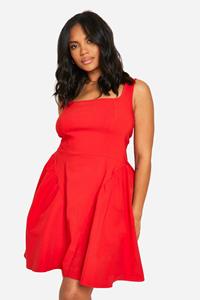 Boohoo Plus Bengaline Skater Jurk Met Rug Strik, Red
