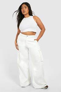 Boohoo Plus Ecru Cargo Jeans, Ecru