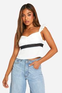 Boohoo Petite Satijnen Top Met Kanten Zoom En Franjes, White