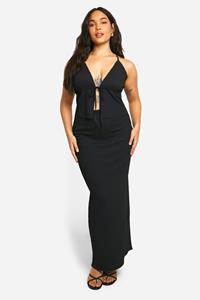 Boohoo Plus Hemdje Met Textuur En Ceintuur En Maxi Wikkelrok Set, Black