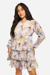 Boohoo Plus Chiffon Skater Jurk Met Ruches En Opdruk, Multi