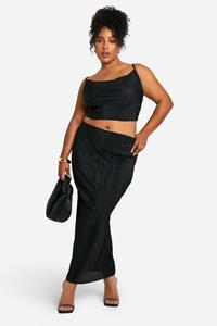 Boohoo Plus Plisse Hemdje En Midaxi Rok Set, Black