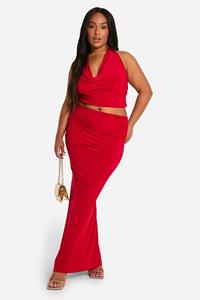 Boohoo Plus Strakke Top Met Halter Neck En Waterval Hals En Maxi Rok Set, Red