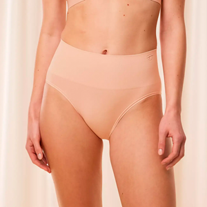 Triumph Maxi slip Soft Sculpt