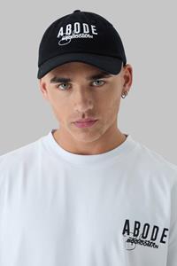 Boohoo Geborduurde Abode Trucker Pet, Black