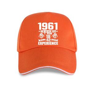 91530102MAC2AA7079 nieuwe pet hoed grappig gemaakt in 1961 60e verjaardag cadeau print grap 60 jaar geweldige man casual baseball cap katoen unisex