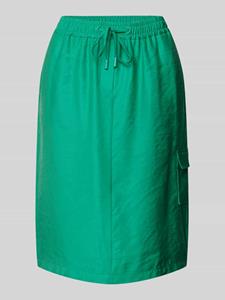 Knielange rok in effen design