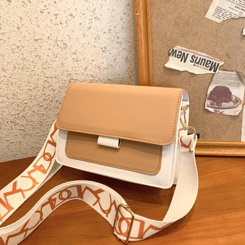 Vrije tijd retro tas voor dames nieuwe mode en mode casual dames schoudertas Koreaanse versie eenvoudige crossbody kleine vierkante tas bruin
