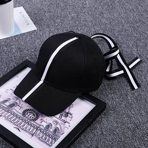 Dexing Koreaanse versie van de nieuwe zwart-wit gestreepte baseballpet met lange riem Lente en zomer Heren Dames Paar Outdoor Vizierpet Adjustable wit