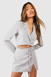 Boohoo Micro Mini Rokje Met Krijtstrepen En Split, Grey