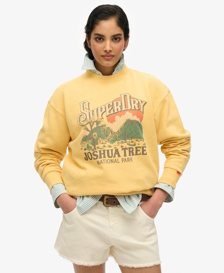 Superdry Vrouwen Ruim Souvenir Sweatshirt met Grafische Print en Ronde Hals Geel