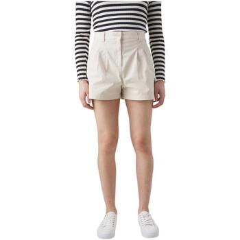 Rok Tommy Hilfiger -