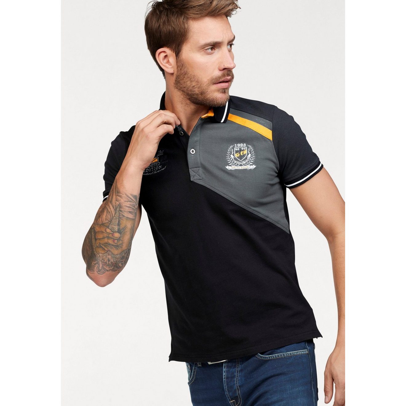 Bruno Banani Poloshirt Korte mouwen, lichaamsnauwkeurige pasvorm, effen, met polokraag