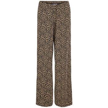 Broek Vila -