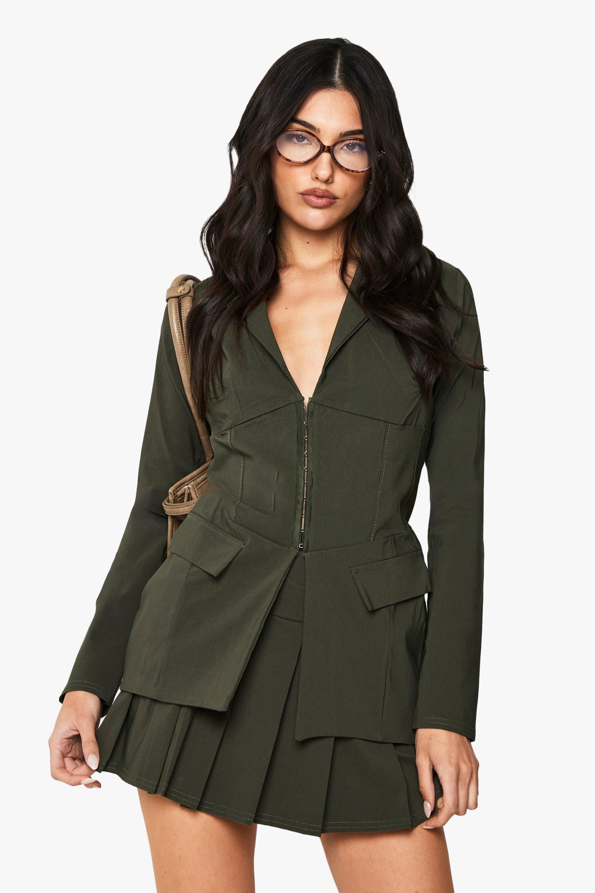 Boohoo Getailleerde Bengaline Blazer Met Haakjes, Khaki