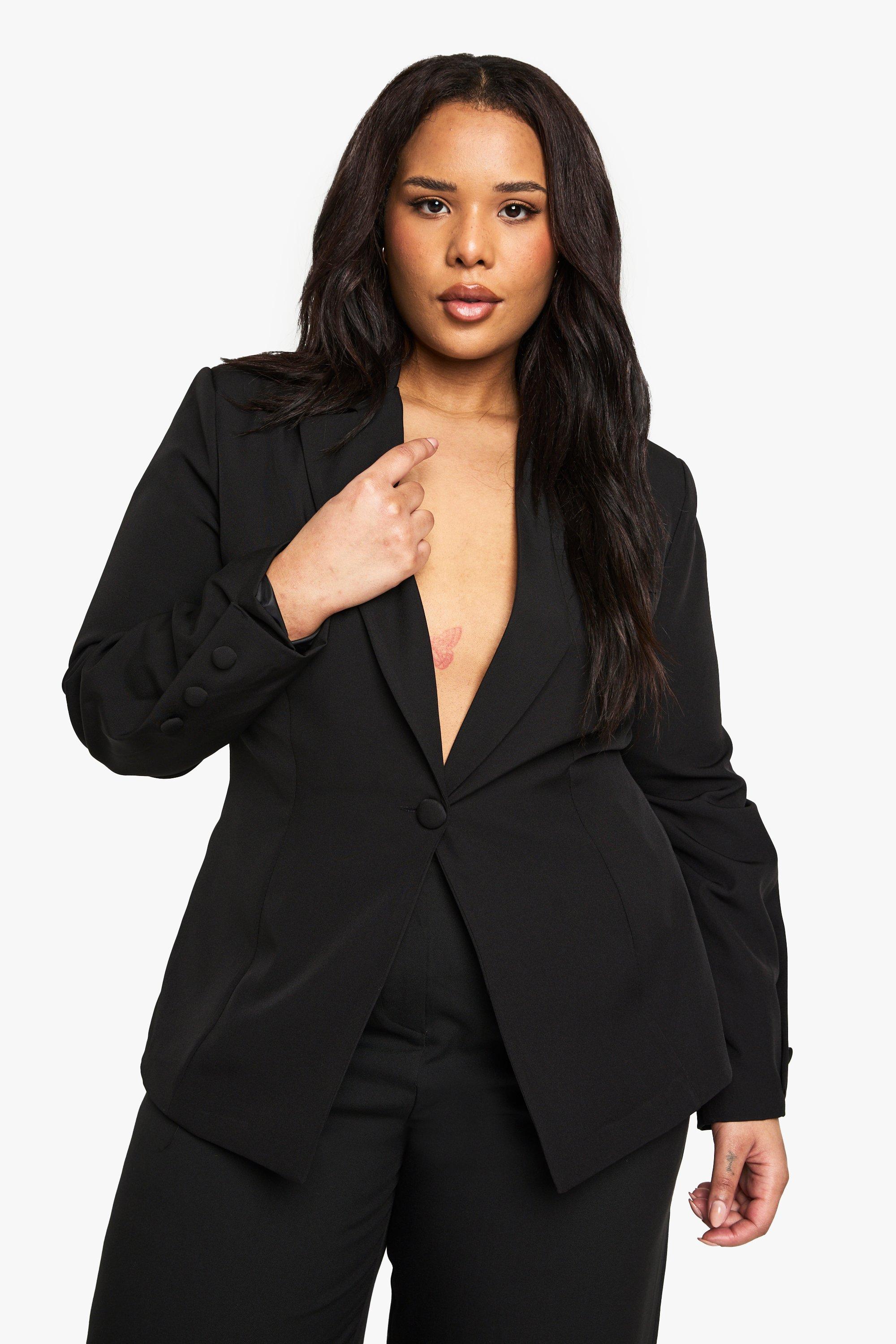 Boohoo Plus Geweven Getailleerde Blazer Met Knoop Detail, Black