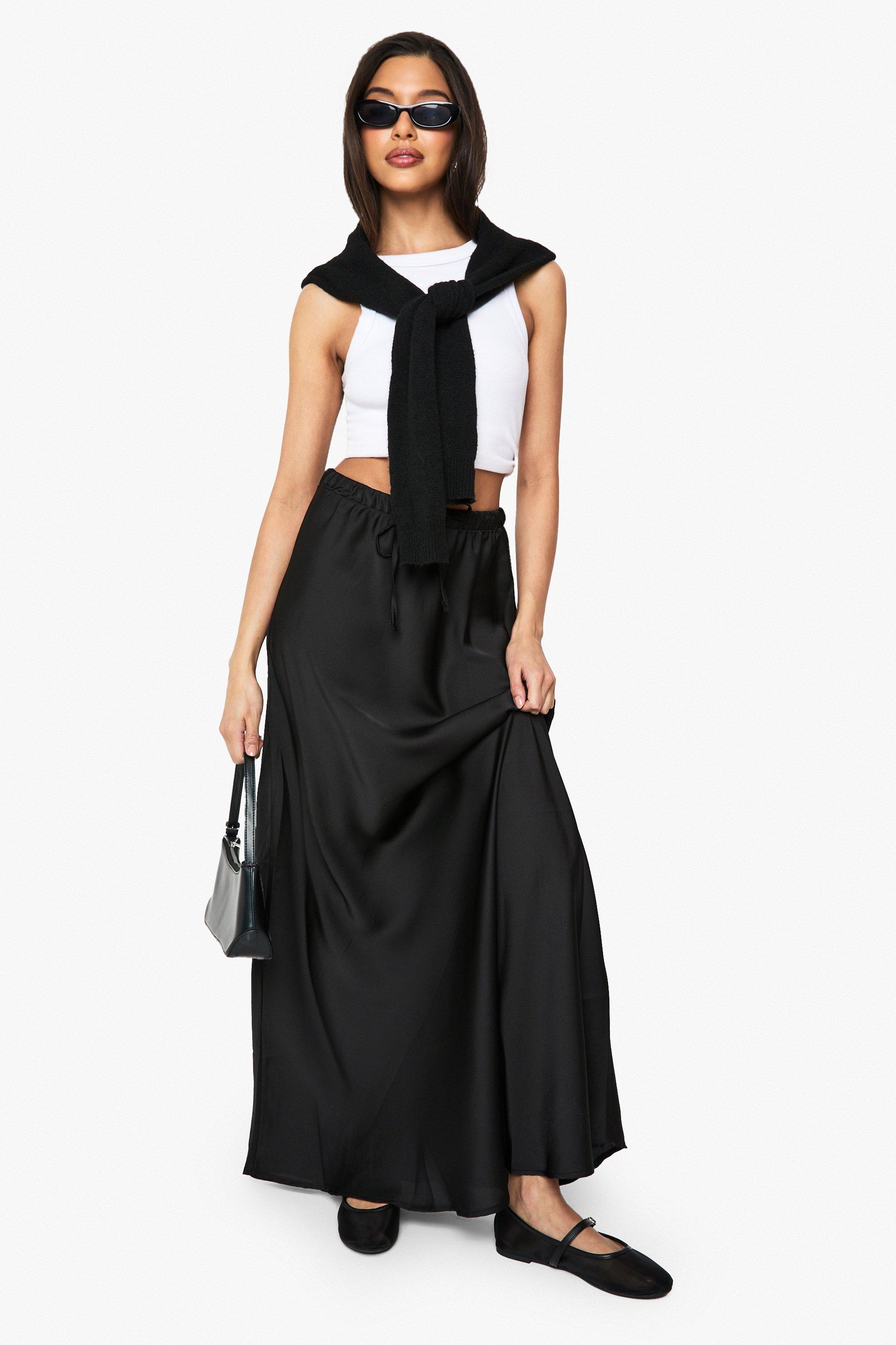 Boohoo Satijnen Maxi Rok Met Touwtjes, Black