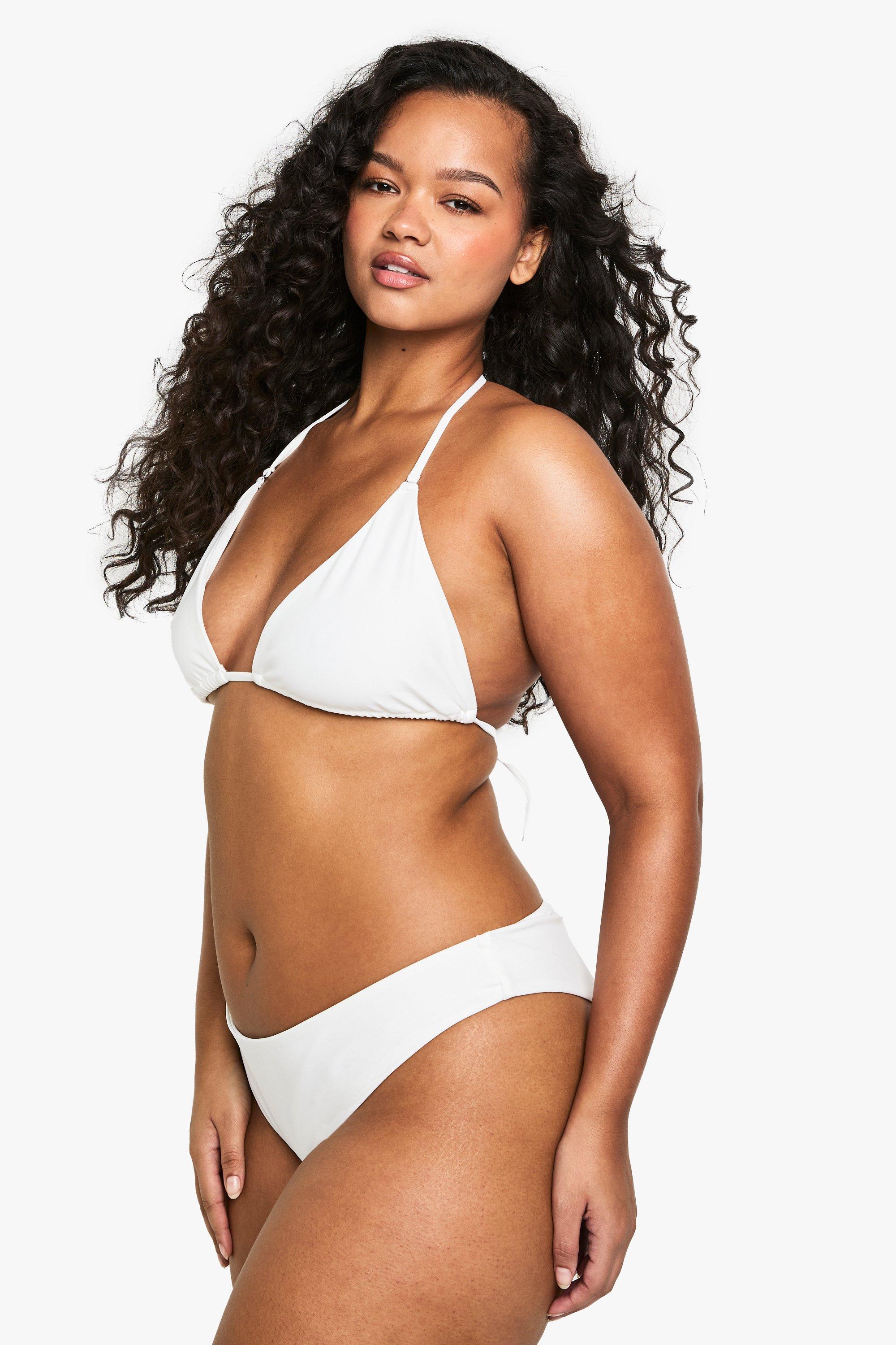 Boohoo Plus Driehoekige Badmode Essentials Bikini Top, White