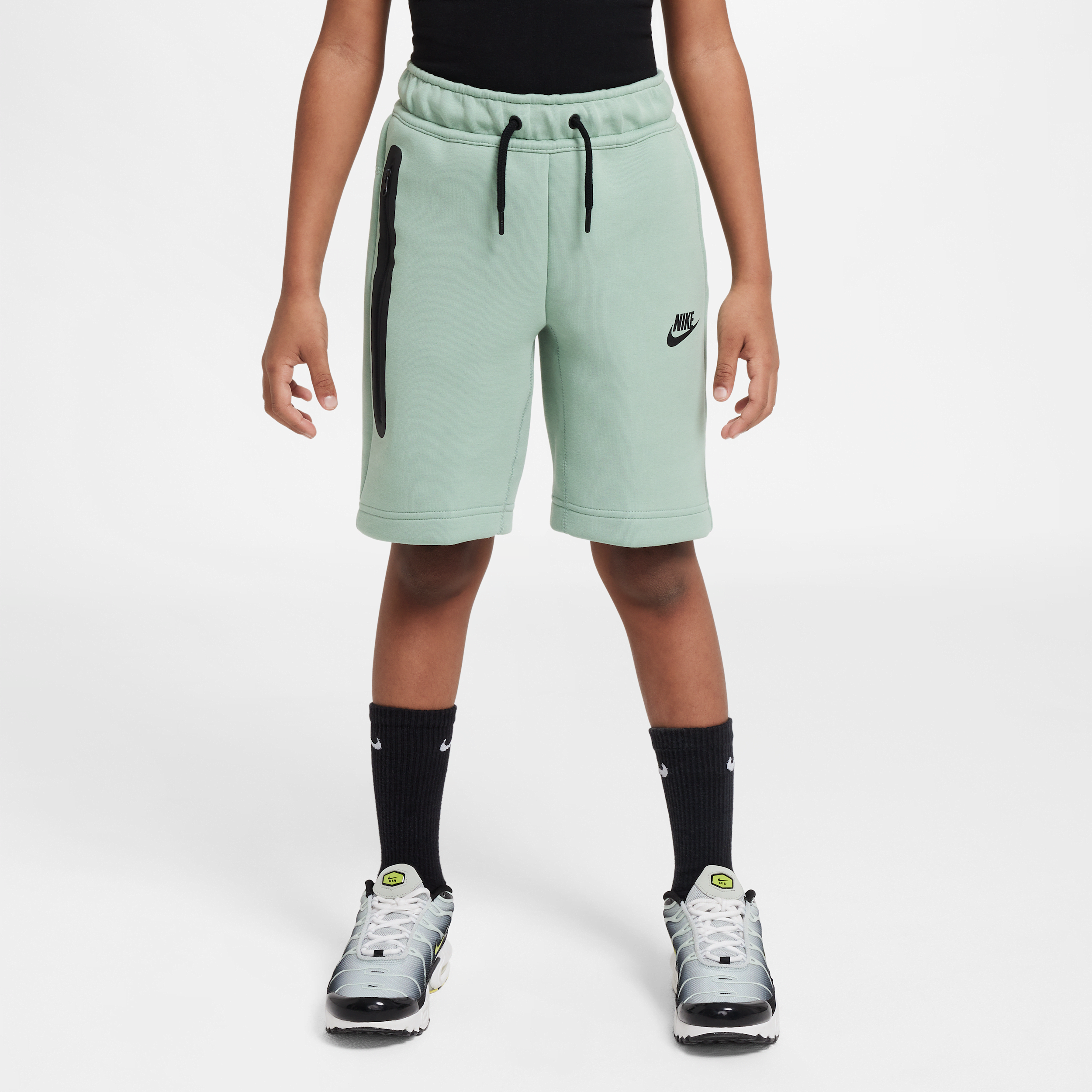 Nike Tech Fleece jongensshorts - Groen