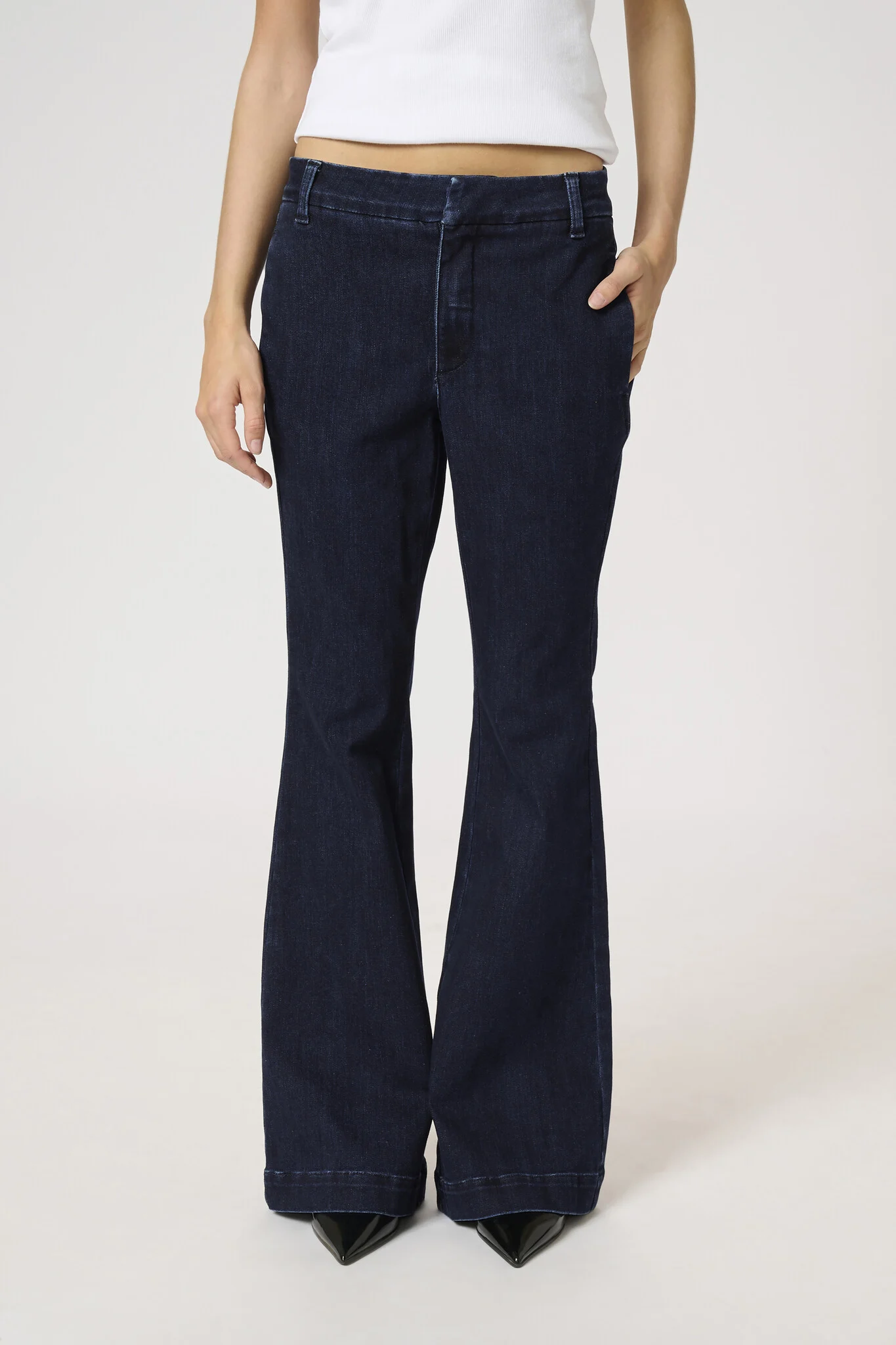 My Essential Wardrobe 10704661 ayo high bootcut