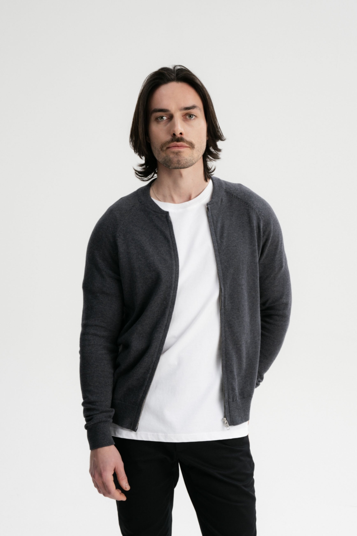 Herren vegan Strickjacke Shamial Anthrazit nge Dunkelgrau