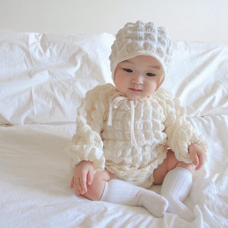 VantaGoods 2024 Lente & Herfst Bubble Woven Waffle Baby Meisjes Onesie - Newborn Klimkleding. Apricot Hat