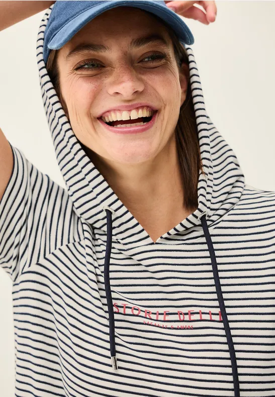 Capuchonshirt met een capuchon