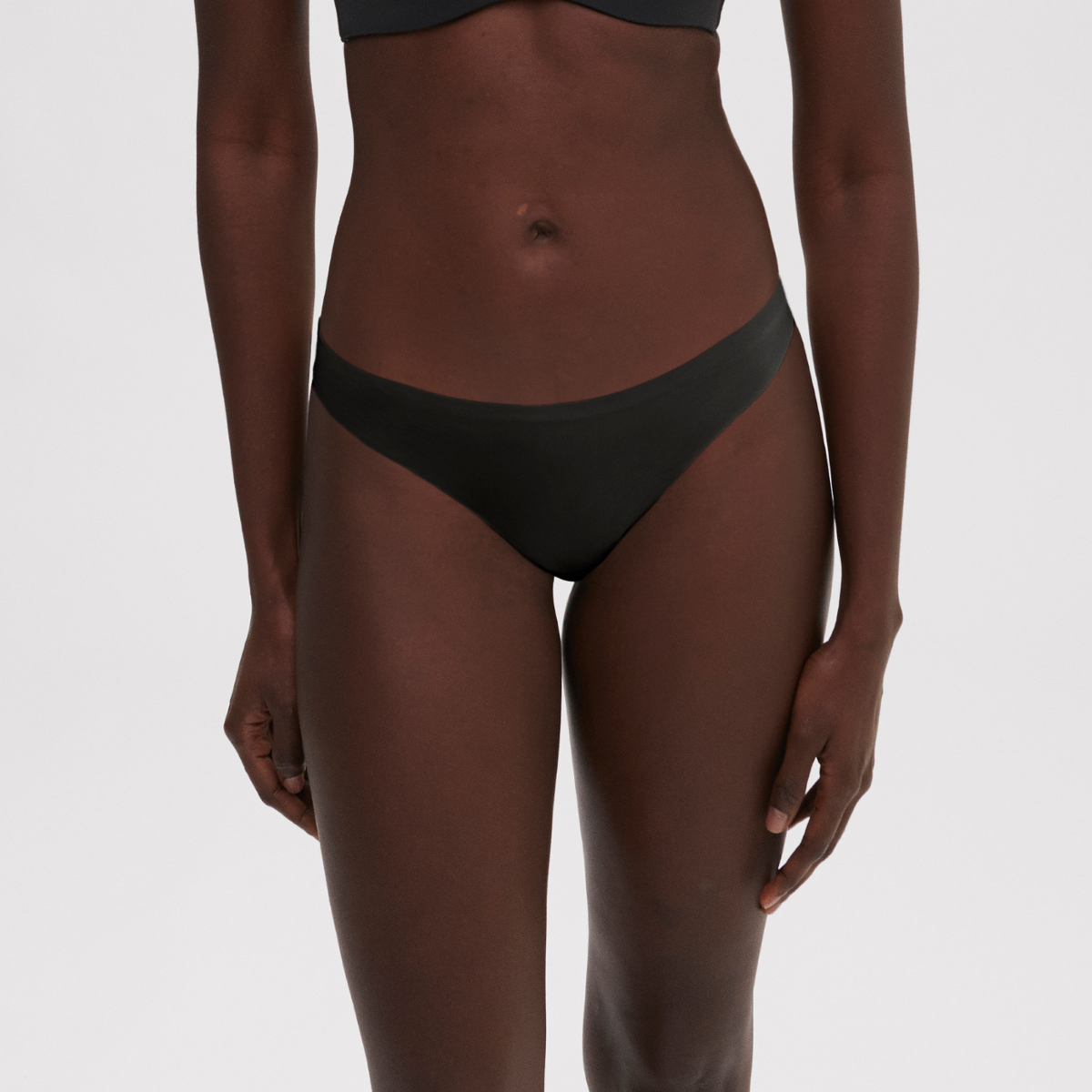Simone Pérèle Essentiel Tanga g-string, zwart