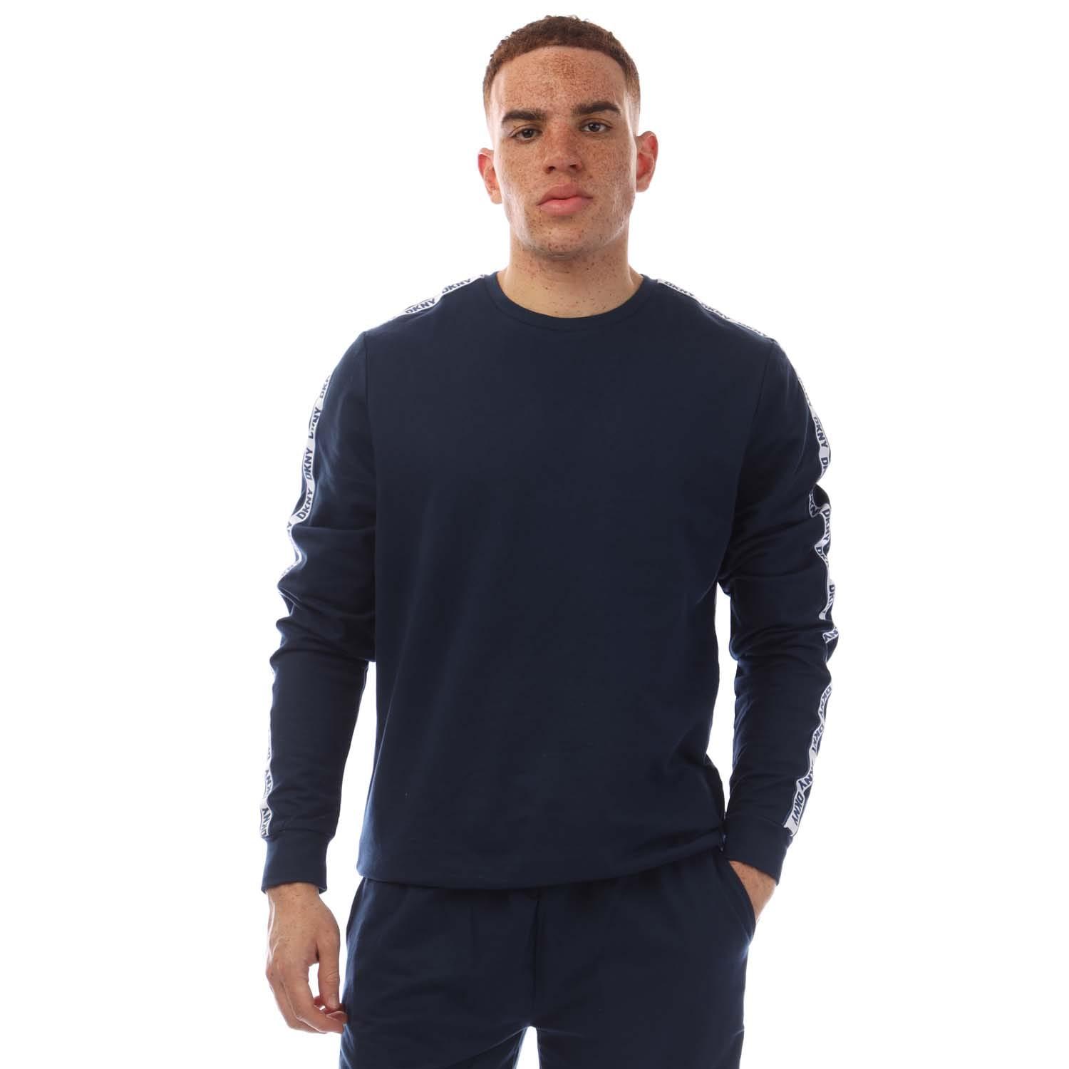 Pertemba FR - Apparel DKNY Mens Sea Dogs Long-Sleeved Top L Vloot
