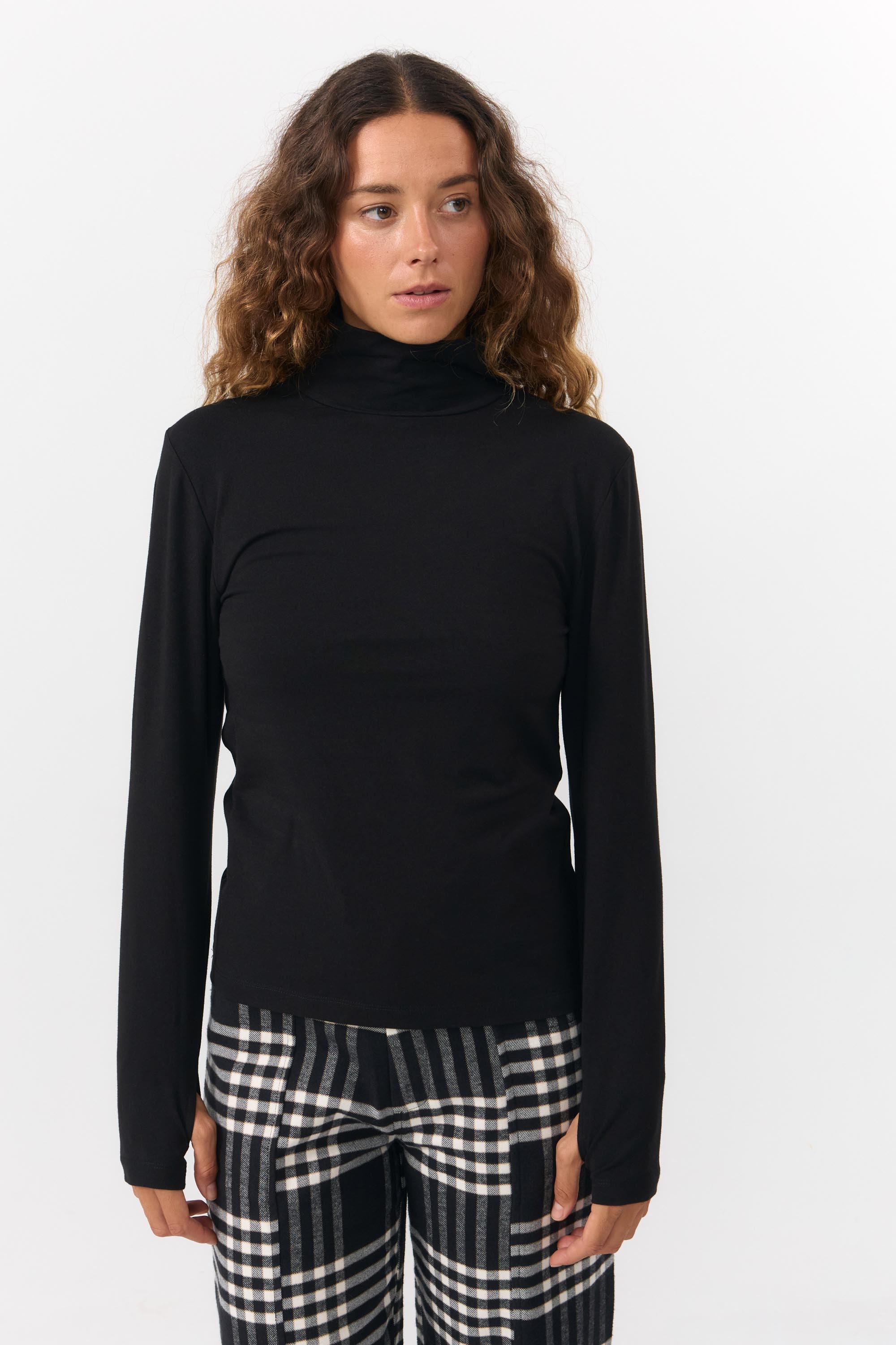 SUITE13LAB Damen vegan Oberteil Marly Black