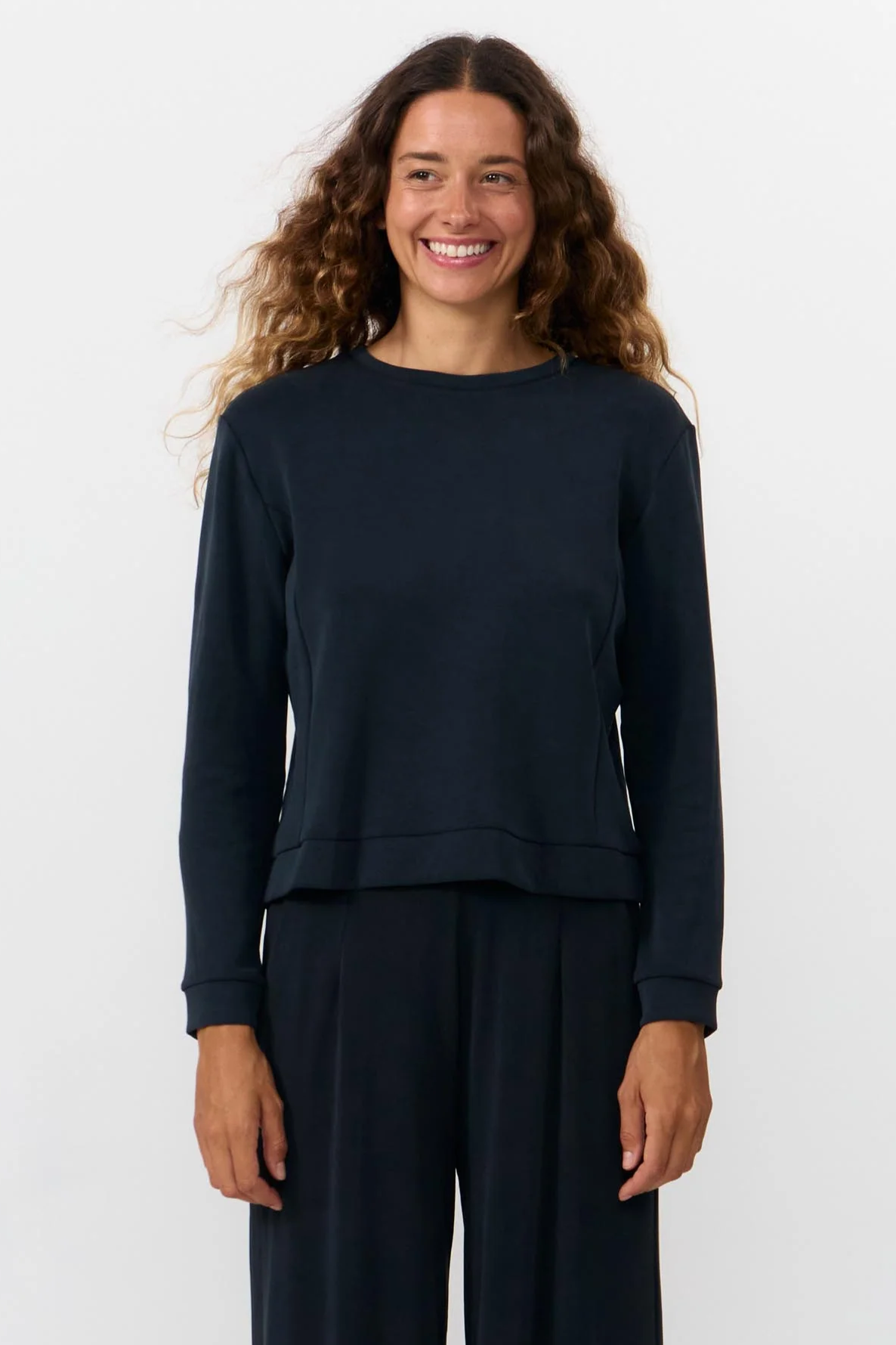 SUITE13LAB Damen vegan Pullover Joliet Schwarz