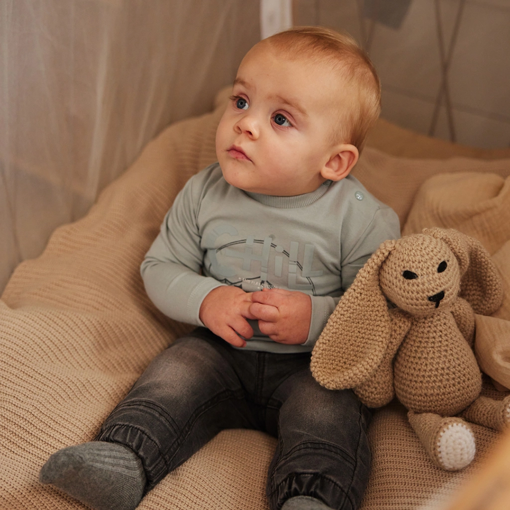 Dirkje-collectie Longsleeve (faded blue)