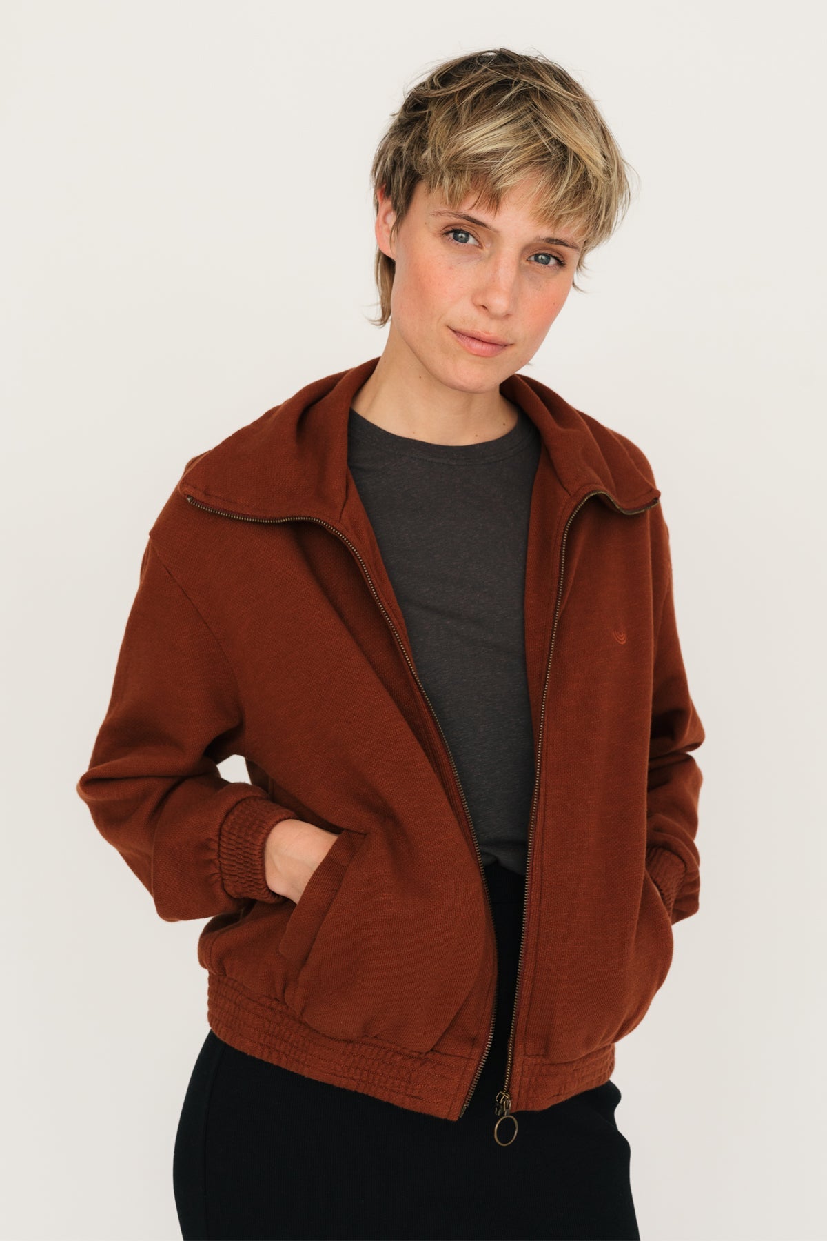 TWOTHIRDS Damen vegan Jacke Merig Toffee Braun