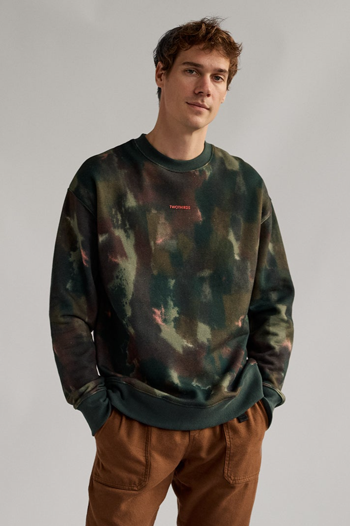 TWOTHIRDS Herren vegan Sweatshirt Klausdorf Camo Grün