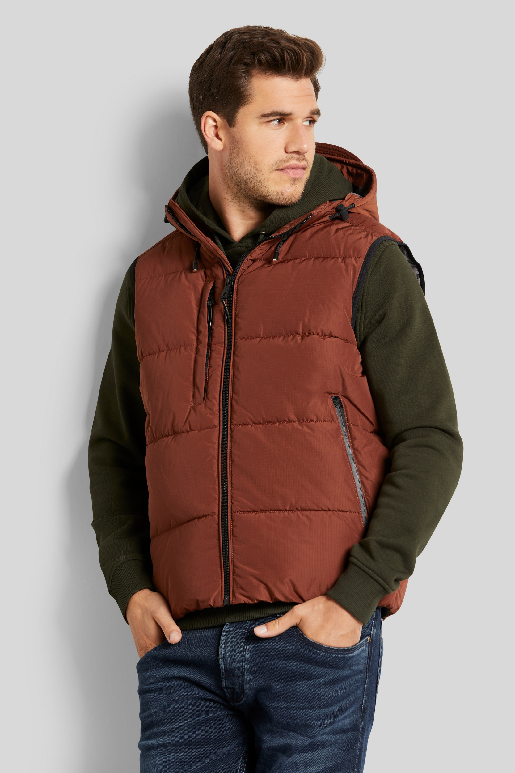 Bugatti Bodywarmer met afneembare capuchon