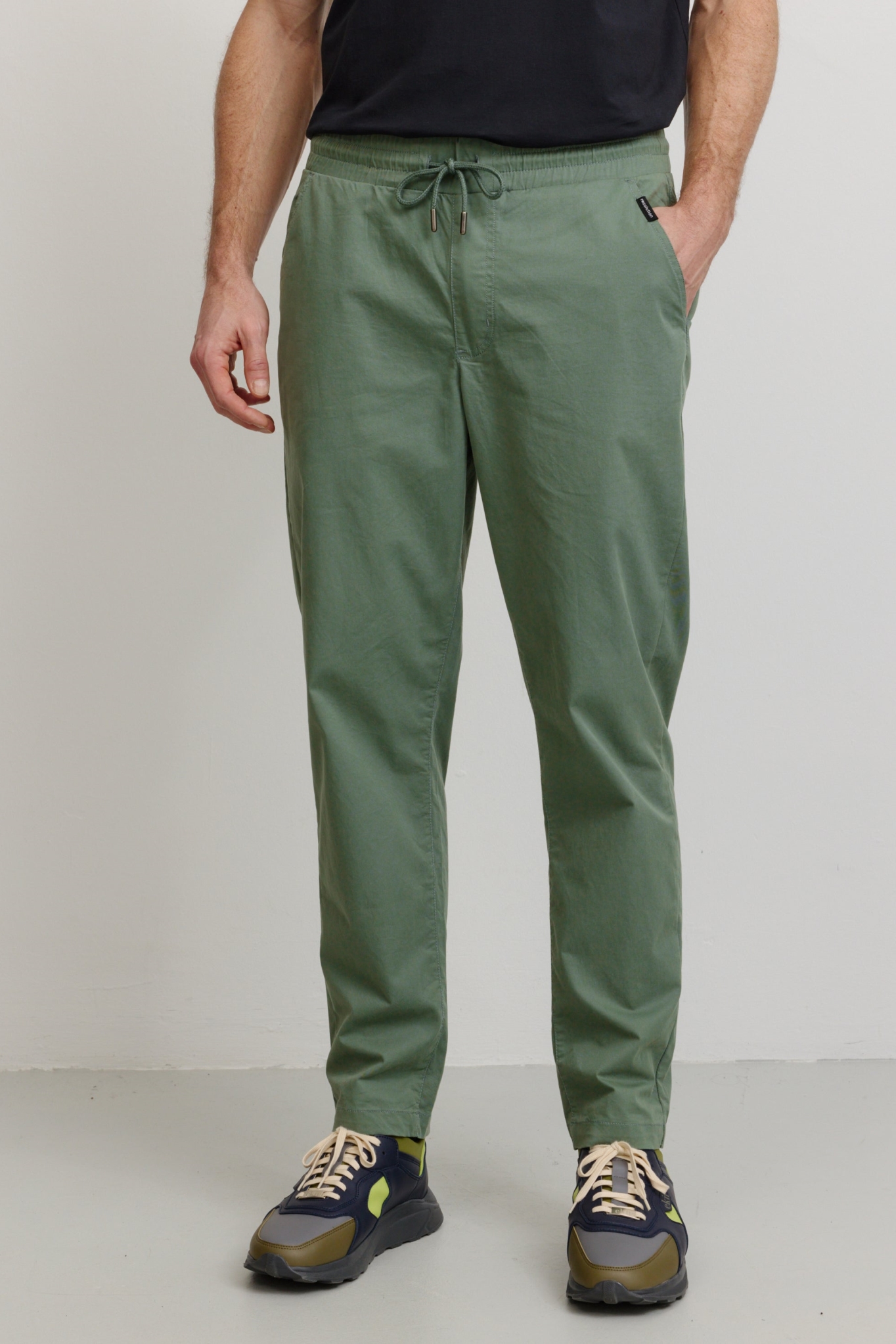 Recolution Herren vegan Jogginghose Chino Taro Khaki