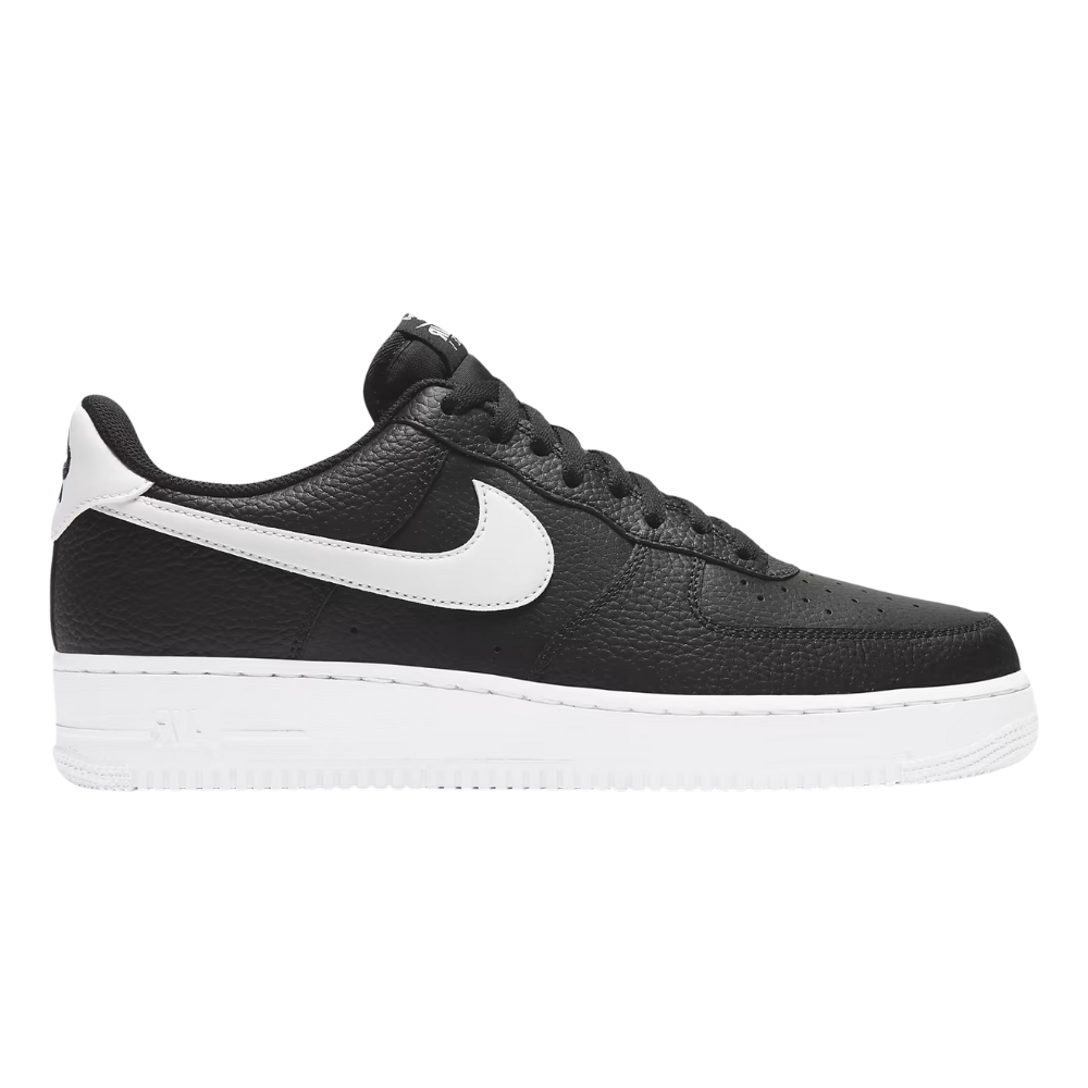 Nike Air Force 1 '07, zwart