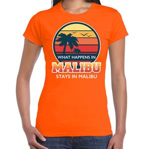 Bellatio Malibu zomer t-shirt / shirt What happens in Malibu stays in Malibu voor dames - Oranje