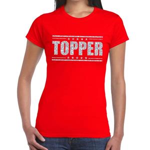 Bellatio Rood Topper shirt in zilveren glitter letters dames - Toppers dresscode kleding