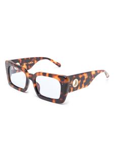 Linda Farrow Zonnebril met schildpadschild design - Bruin