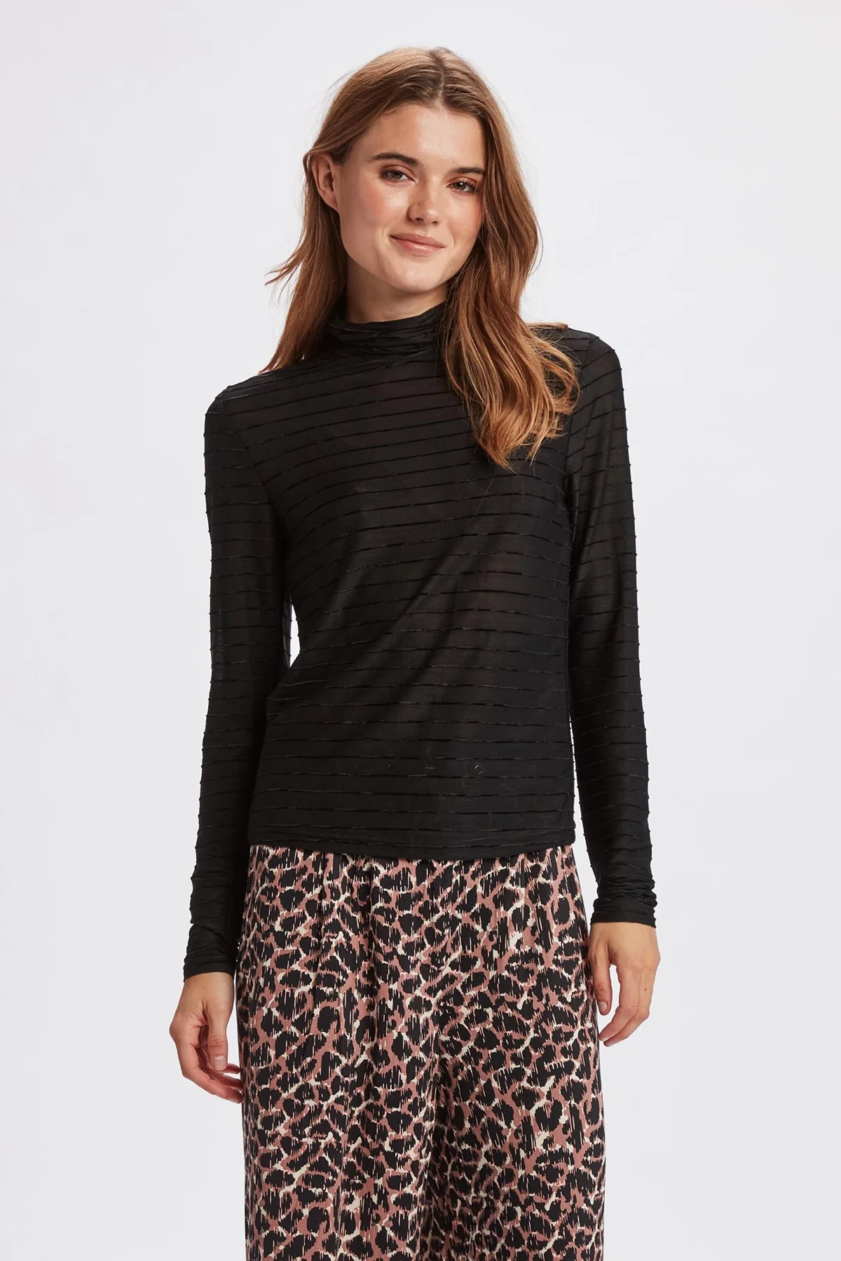 Nümph Nuwinny blouse 703840 0000 caviar