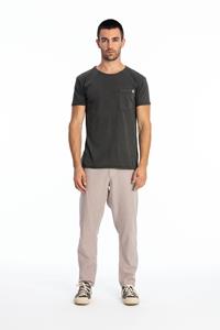 RAVENS VIEW IBIZA Herren vegan T-Shirt Rundhalsausschnitt Wild Pocket Anthrazit Grau