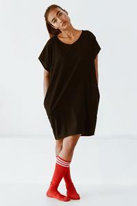 The Driftwood Tales Damen vegan Kleid Oversize T-Shirt Schwarz