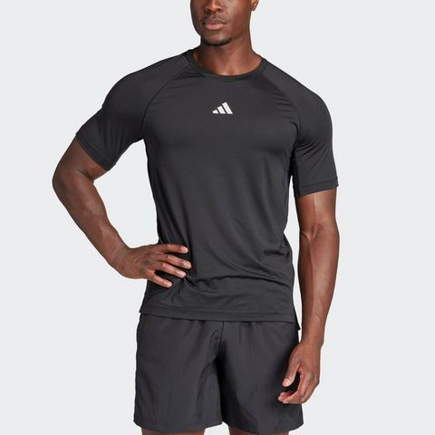 Adidas T-shirt