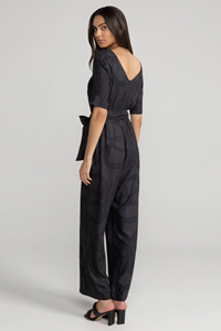 Lovjoi Damen vegan Jumpsuit Staine Halbarm Schlangengrube Schwarz